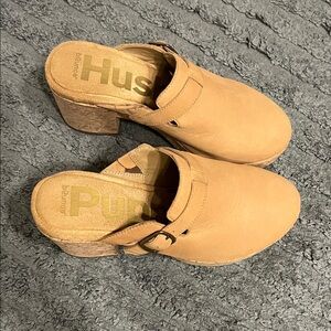 Hush Puppies Women's Brown Mules